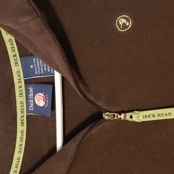 M Duckhead Quarter Zip Sweatshirt. - Picture 2 of 3